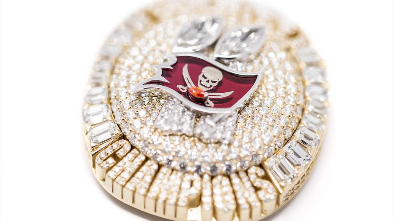 Bucs Super Bowl LV Championship Ring Reveal 