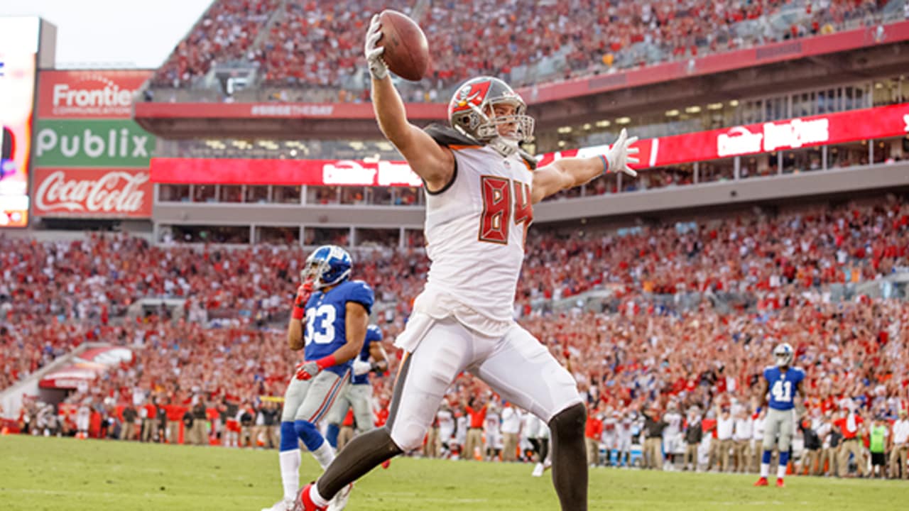 Cam Brate agrees to contract restructure; helps Bucs re-sign AB