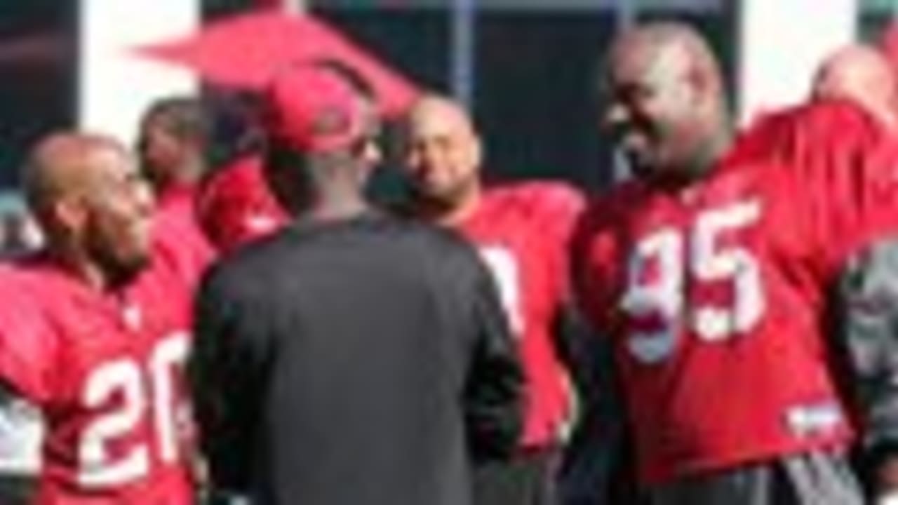 - Photos: Day 1 for Haynesworth