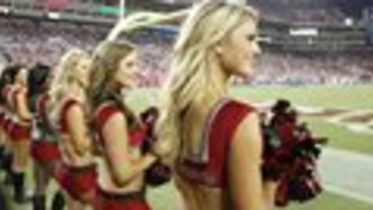 The Cheer Squad Members Of The Kansas City Chiefs Are Impressive – Ultimate  Cheerleaders