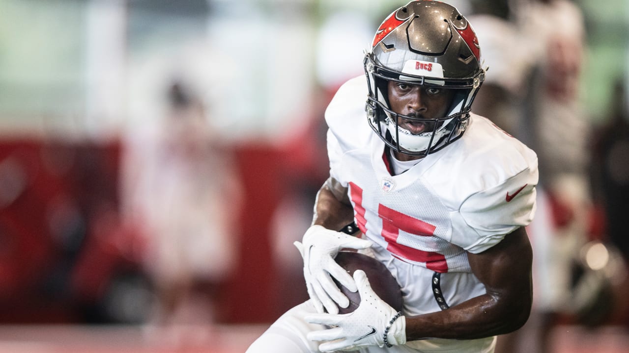 Tampa Bay Buccaneers Activate Lavonte David, Giovani Bernard From I.R. - Tampa  Bay Buccaneers, BucsGameday