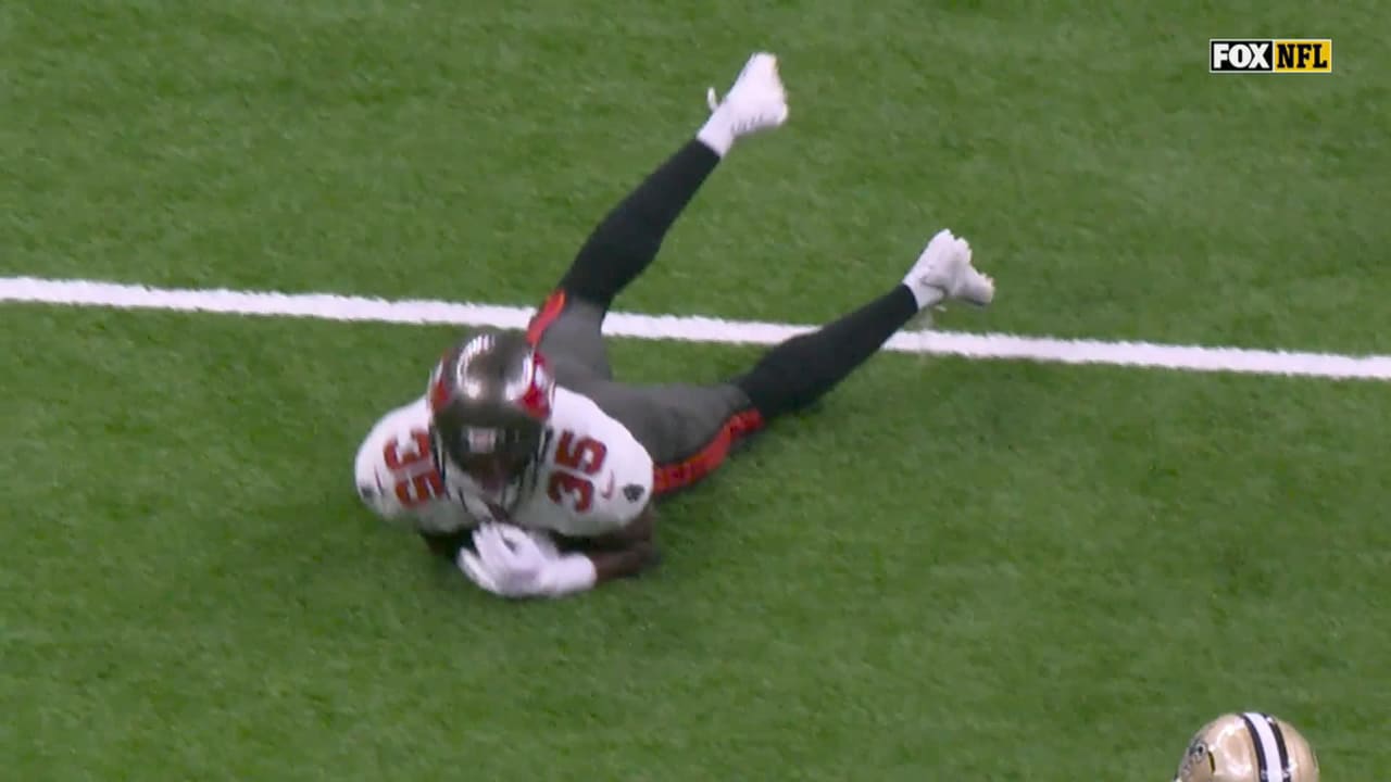 HIGHLIGHT: Delaney INT on Saints Winston