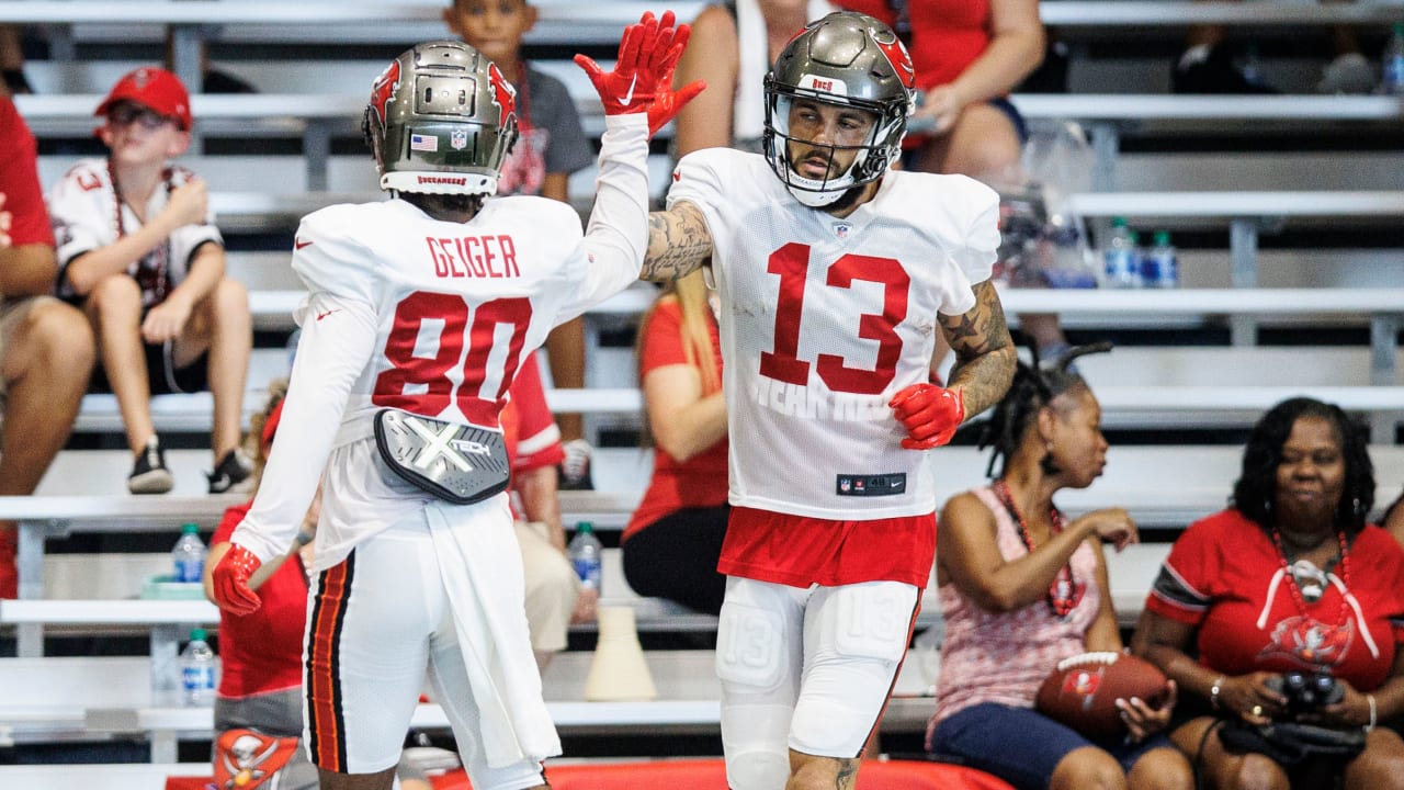 VIDEO: Baker Mayfield Throws First Touchdown Strike to Mike Evans - Tampa  Bay Buccaneers, BucsGameday