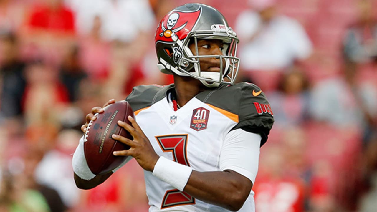 Bucs Training Camp Preview: Quarterbacks