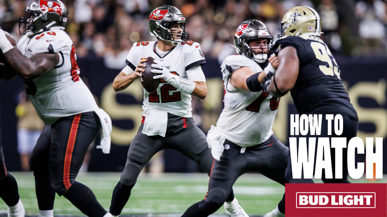 Photos: Bucs play Saints on 'Monday Night Football'