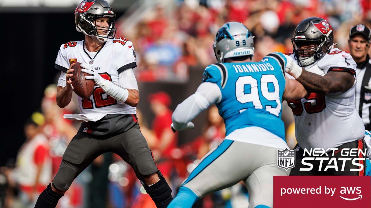 Stats and Superlatives: Panthers get ground game going against Bucs