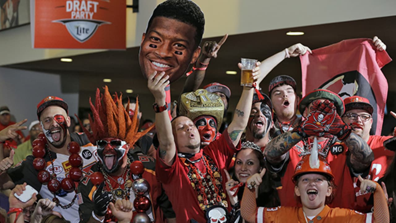 Tampa Bay Buccaneers Official Draft Party, Tampa FL - Apr 25, 2013 - 4:30 PM