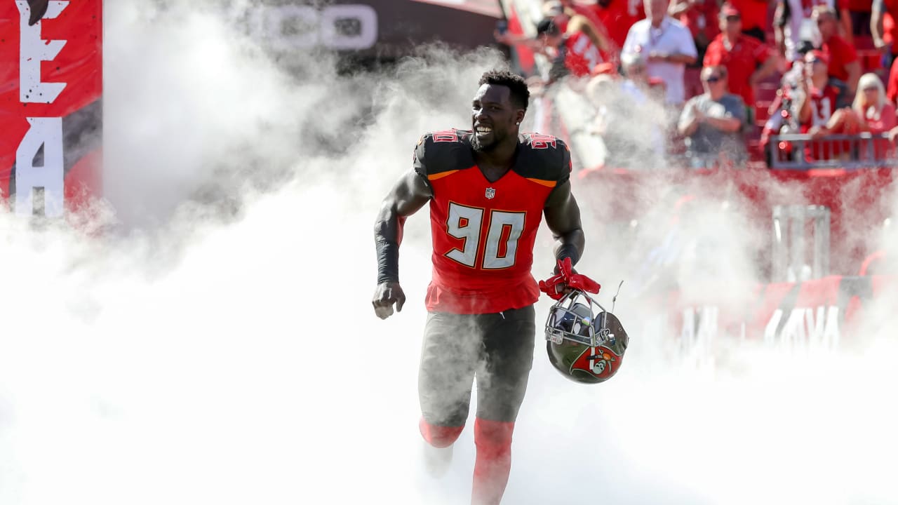 Jason Pierre-Paul's new Bucs deal shows career is in limbo