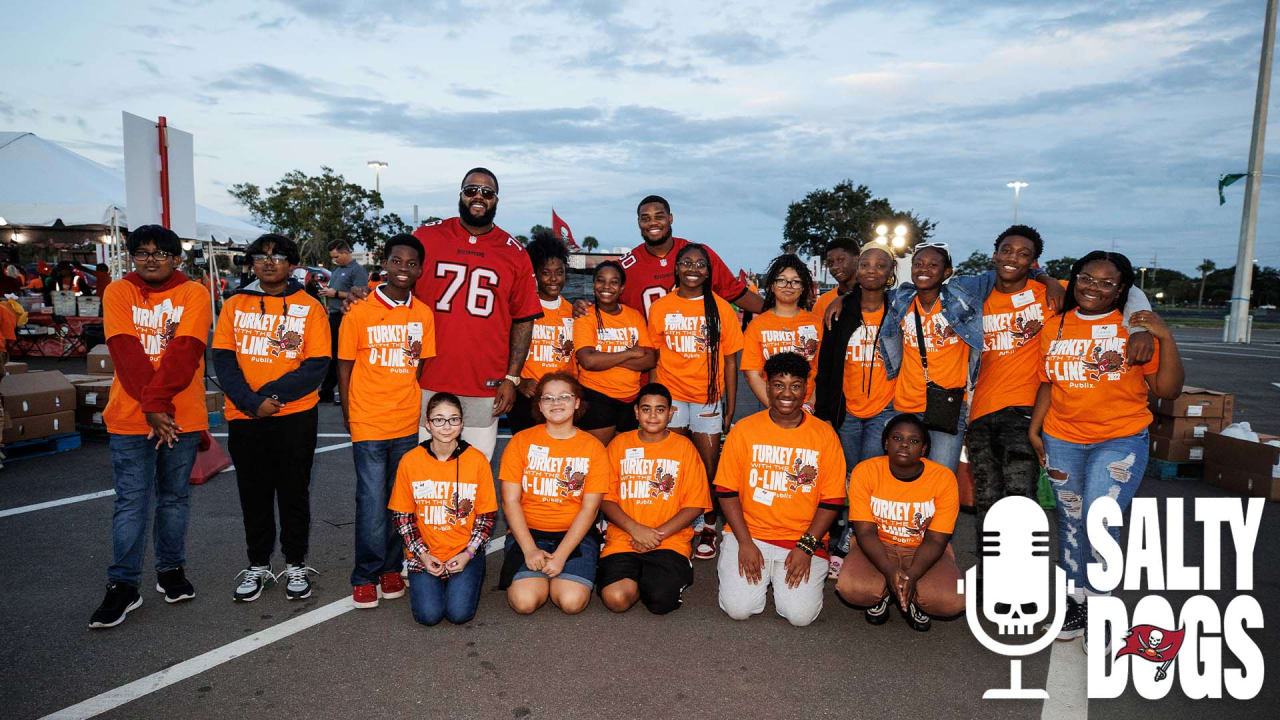 Donovan Smith on Turkey Time with the O-Line, Previewing Second Half of the Season - Vimarsana News