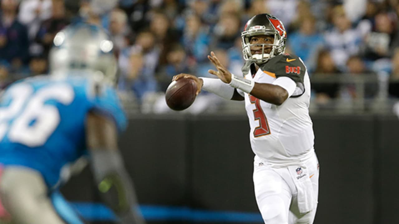 Buccaneers Defeat Panthers In Week 5