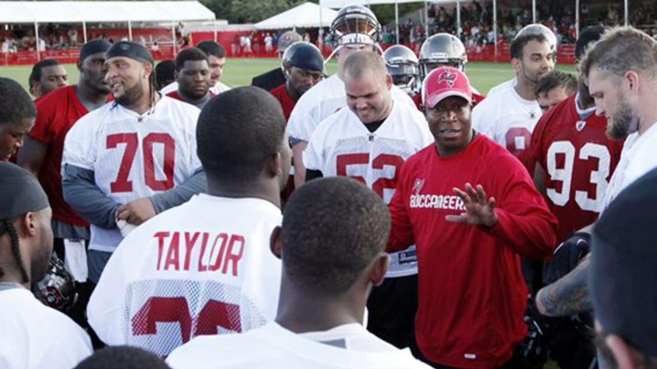 The Buccaneers Death That Divided Fans Creators Respond - 0rkxnqd