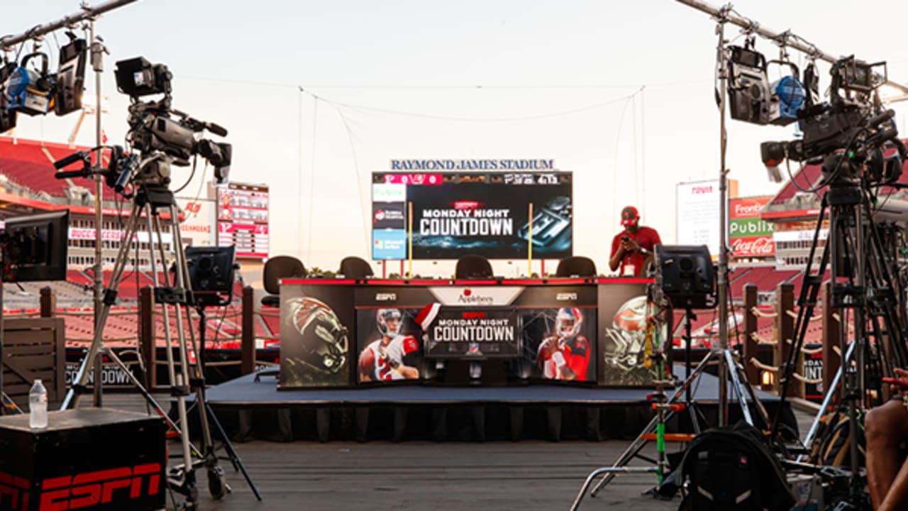 Pregame Report: Bucs on National Stage