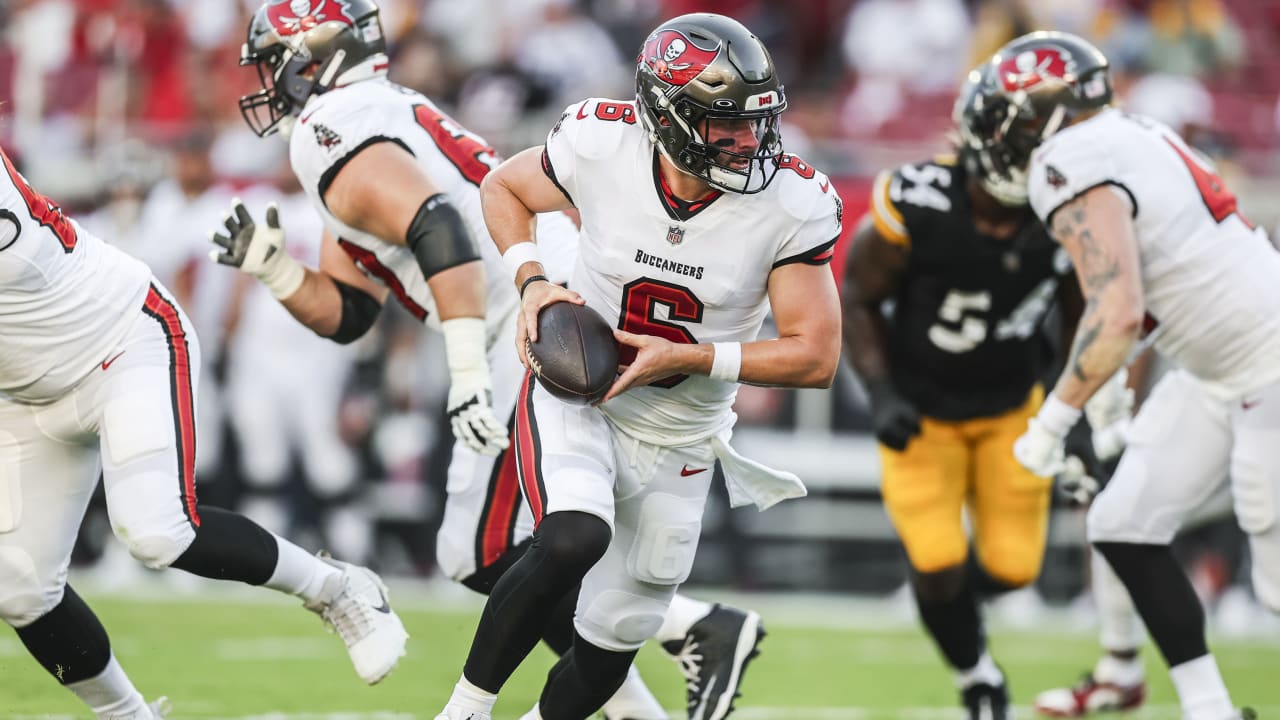 NFL Preseason Week 1 Pittsburgh Steelers vs. Tampa Bay Buccaneers Team