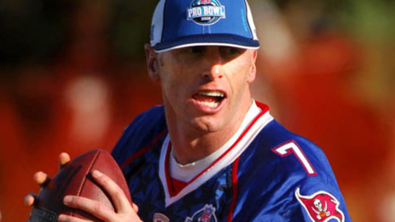 04 November 2007: Jeff Garcia of the Buccaneers during the game