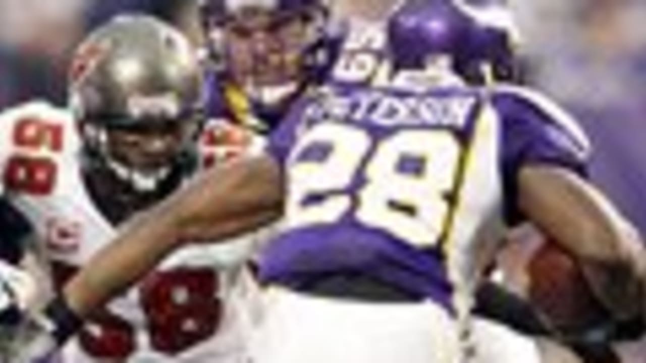 Vikings Officially Activate Adrian Peterson