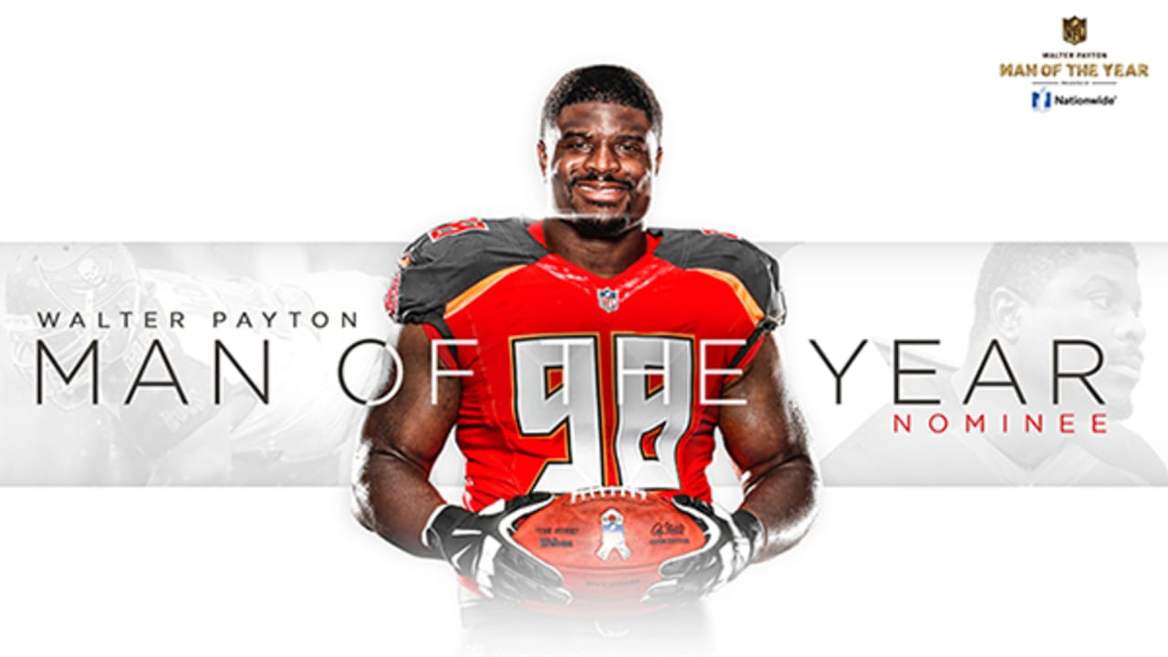 Clinton McDonald Named 2017 Buccaneers Man of the Year