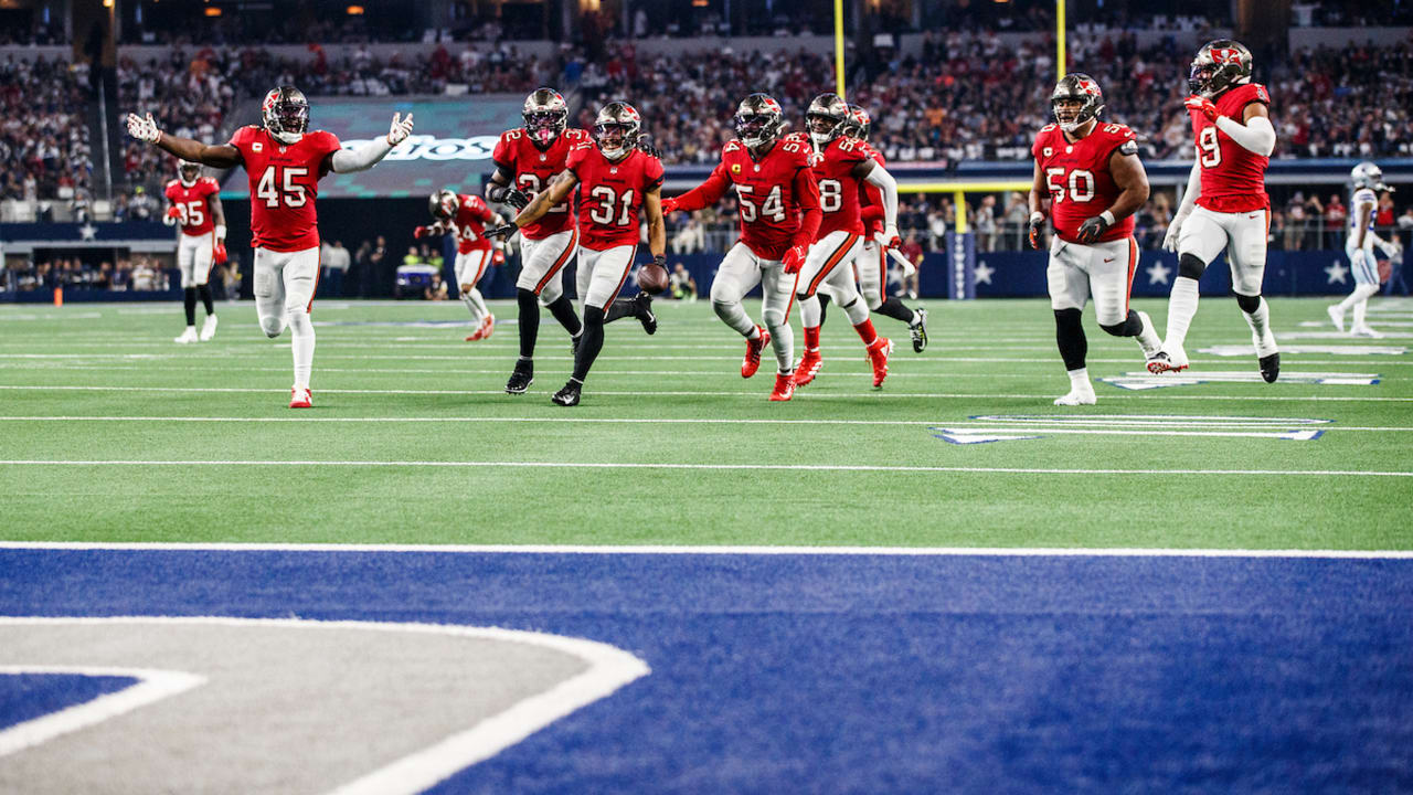 Tampa Bay Buccaneers vs. Dallas Cowboys Injury Report Update - NFC Playoffs  Super Wild Card Weekend 2022-2023