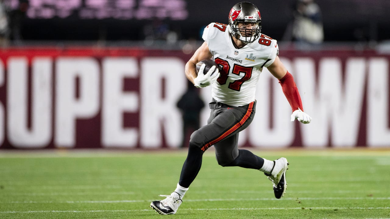 Bucaneers' Cameron Brate: 'We'll definitely miss' Rob Gronkowski