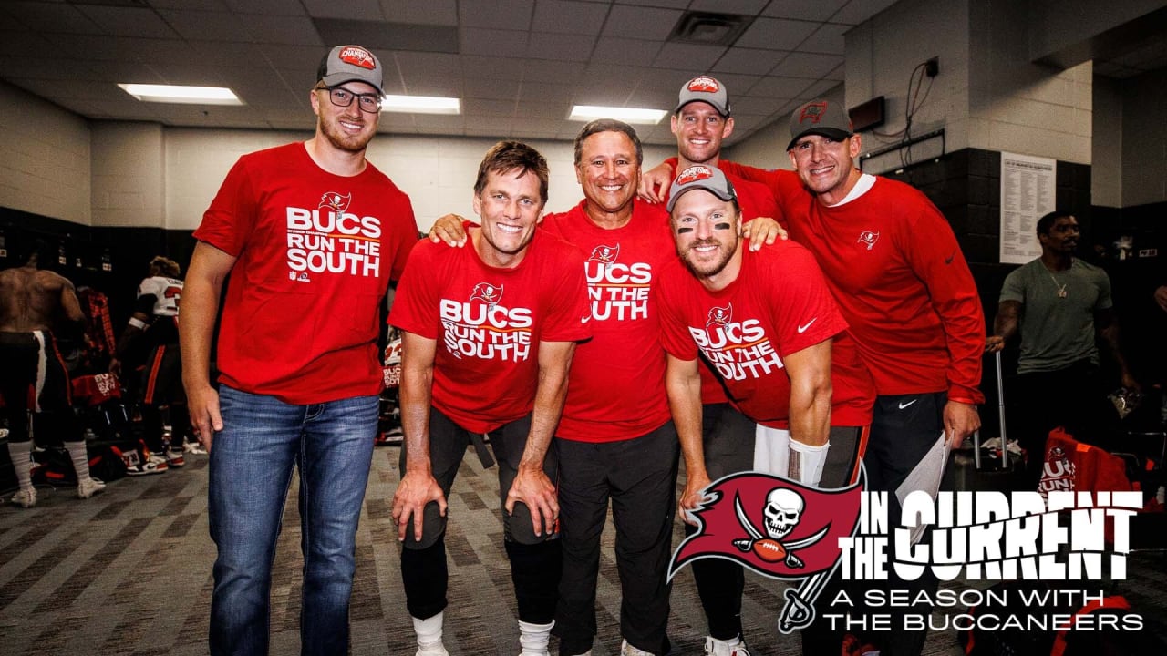 bucs run the south 2021 shirt