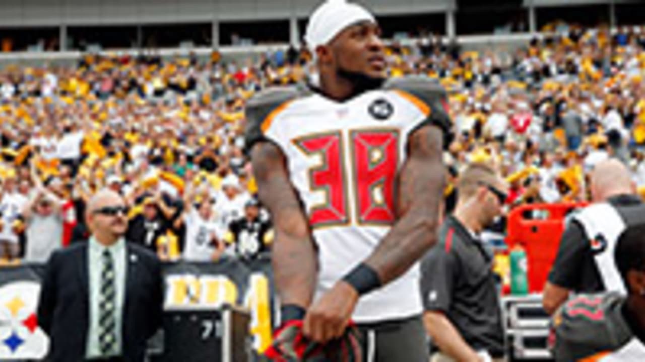 Tampa Bay Buccaneers trade Dashon Goldson to Washington Redskins