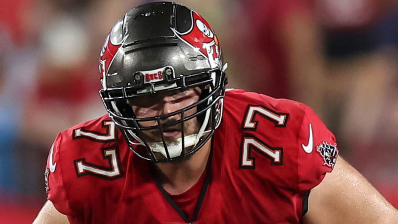 Buccaneers Elevate OT Justin Skule & LB J.J. Russell