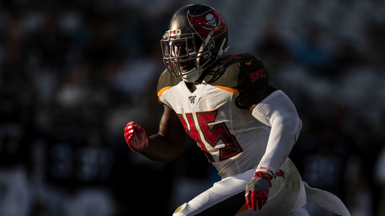 Devin White, Sean Murphy-Bunting Named to PFWA All-Rookie Team - Tampa Bay  Buccaneers, BucsGameday