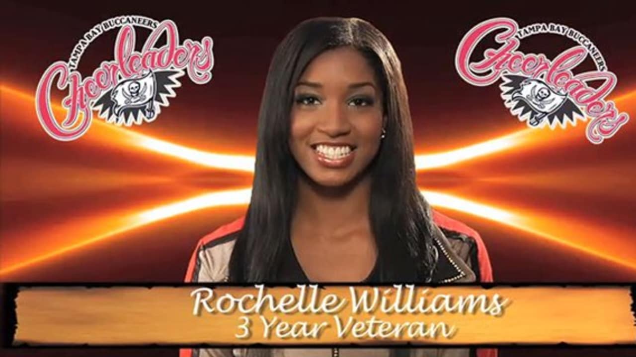 Tampa Bay Buccaneers Cheerleader Rochelle Williams during an NFL