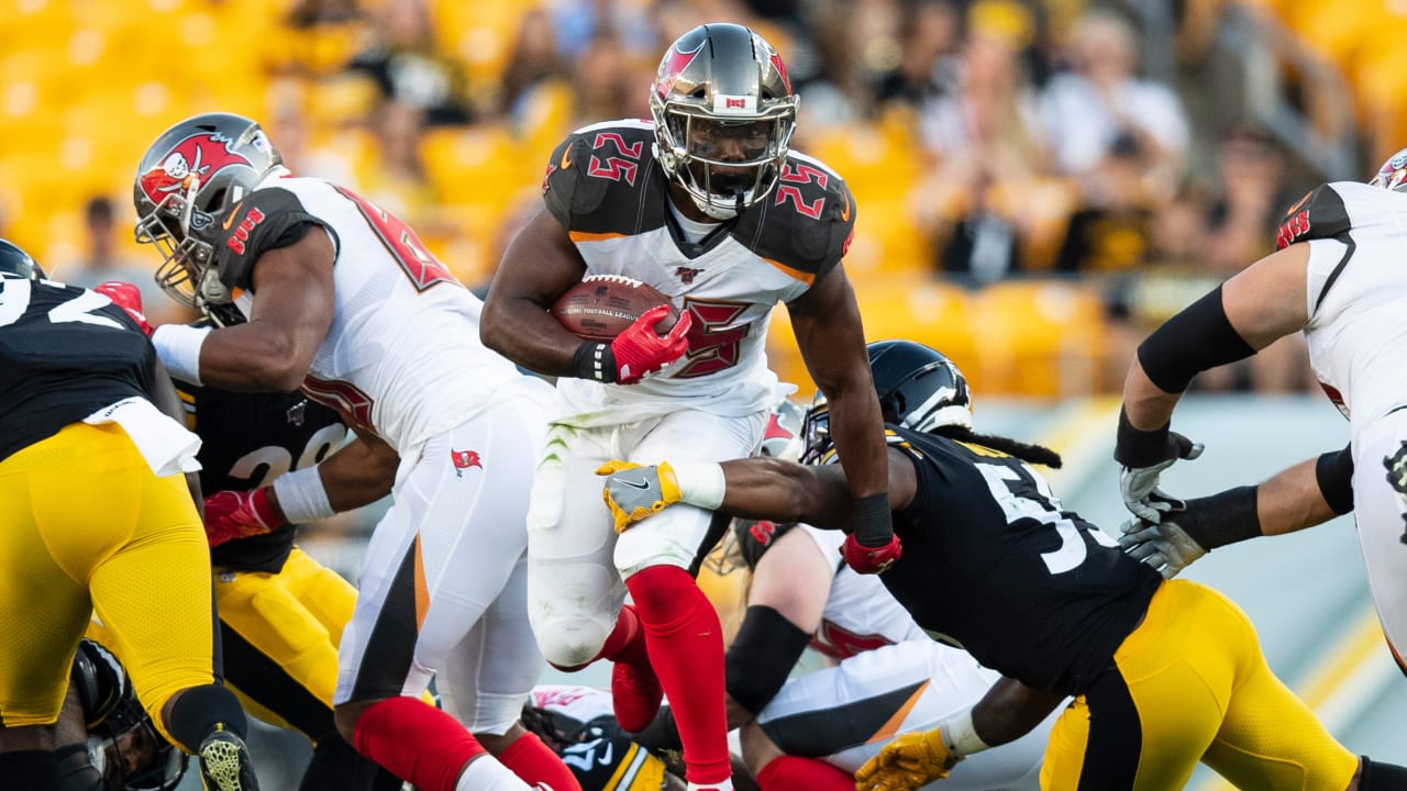 Arians High on Bucs Running Back Group Following First Preseason Game