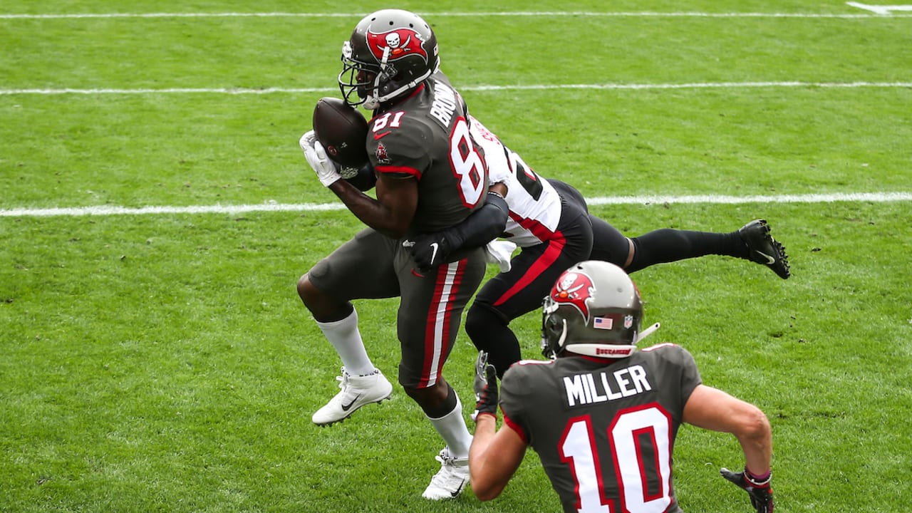 Falcons vs. Bucs Highlights, Week 17