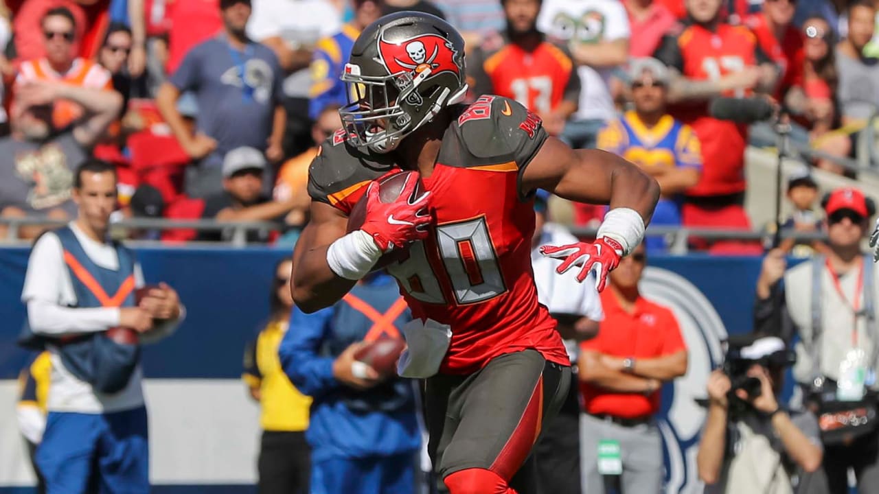 Tampa Bay picks up the fifth-year option on Tight End O.J. Howard