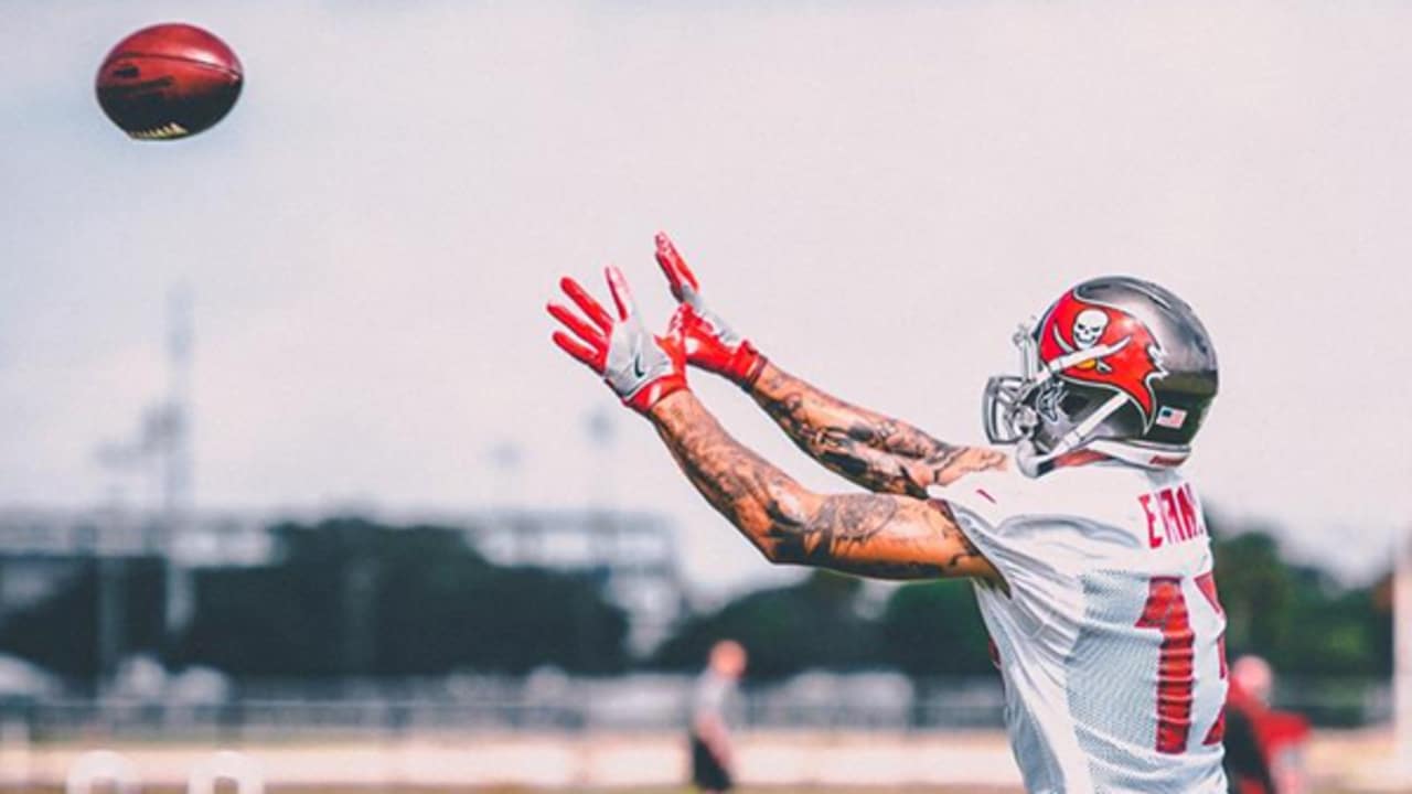 Mike Evans The Next Level is YAC