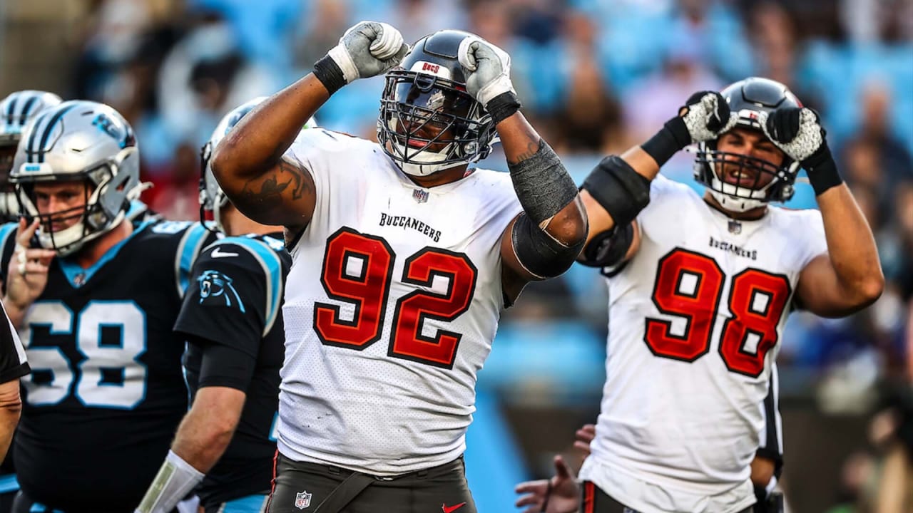 Bucs Celebrate NFC South Title Win, Clinching Playoffs 