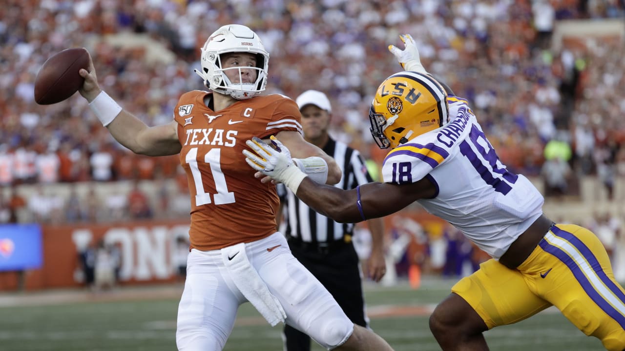 2020 NFL Draft: LSU LB K'Lavon Chaisson works out in Ravens gear