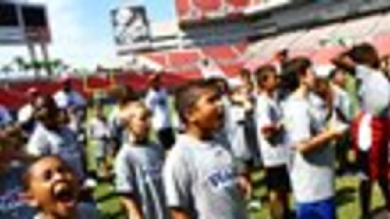 Anthony Muñoz brings NFL Play 60 Character Camp to Super Bowl 53