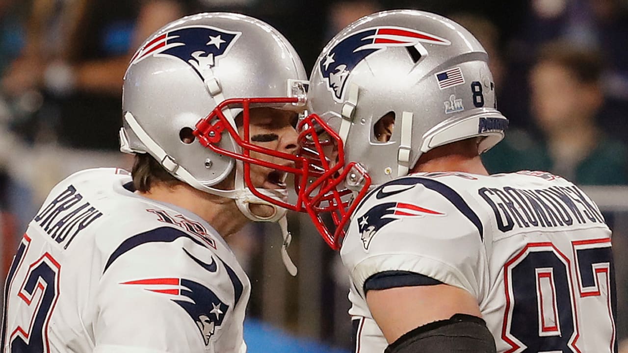 Tom Brady takes batting practice with Rob Gronkowski