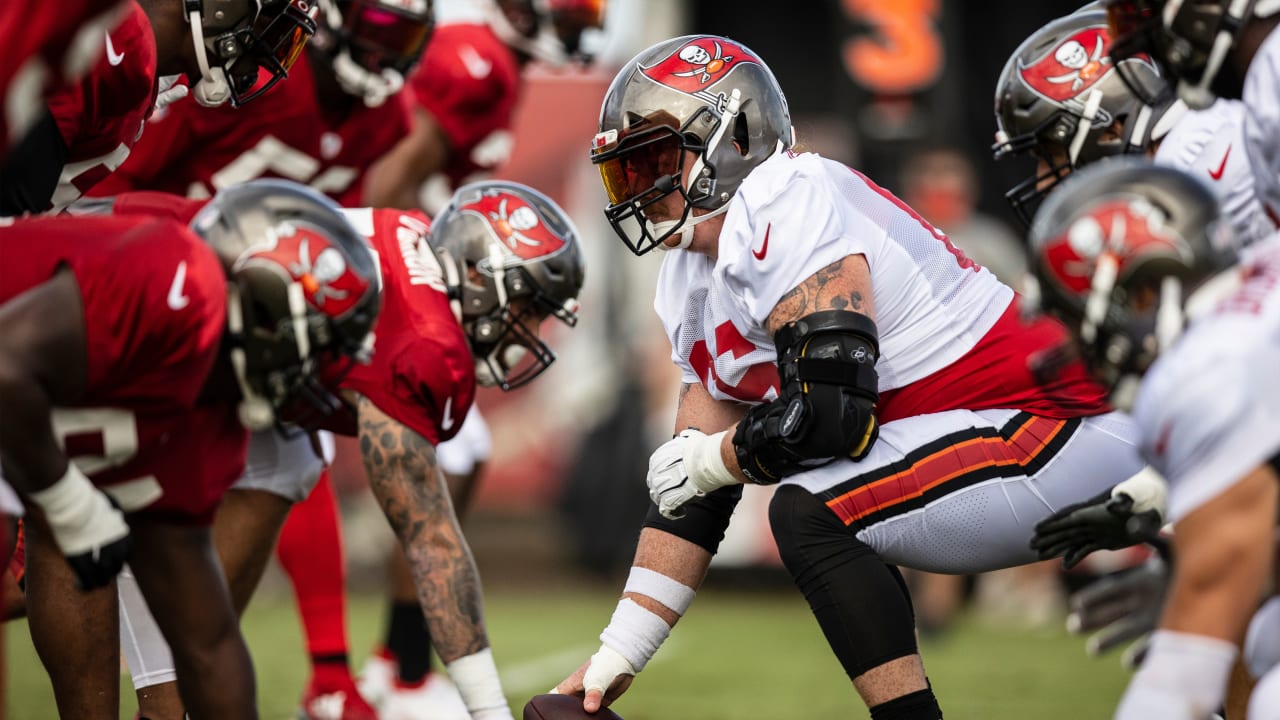 Canada's Antony Auclair part of Buccaneers team prepping to face K.C. in  Super Bowl