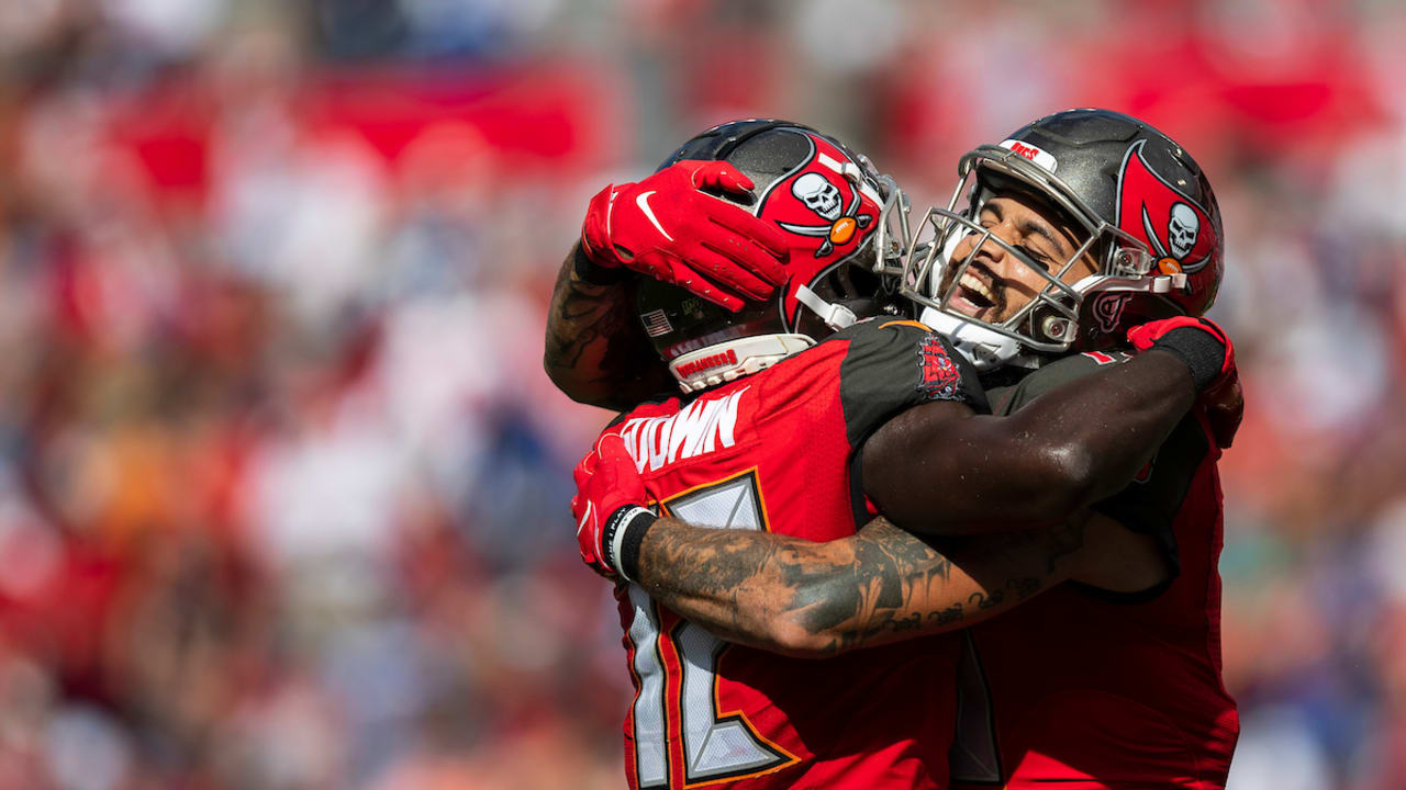 Buccaneers WR Mike Evans dares for Cowboys defense to do one thing - A to Z  Sports