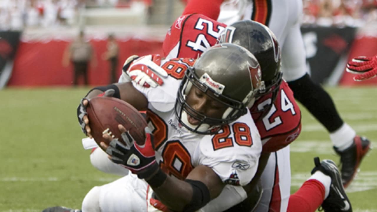 Warrick Dunn, Tampa Bay Buccaneers Highlights (1997-2001, 2008)