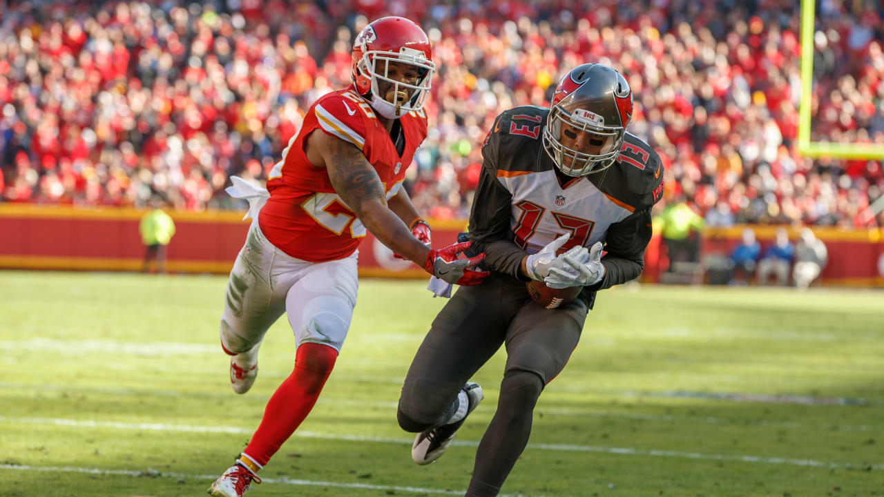 Tampa Bay Buccaneers vs. Kansas City Chiefs on November 29: Tickets, Match-Up  Info and More