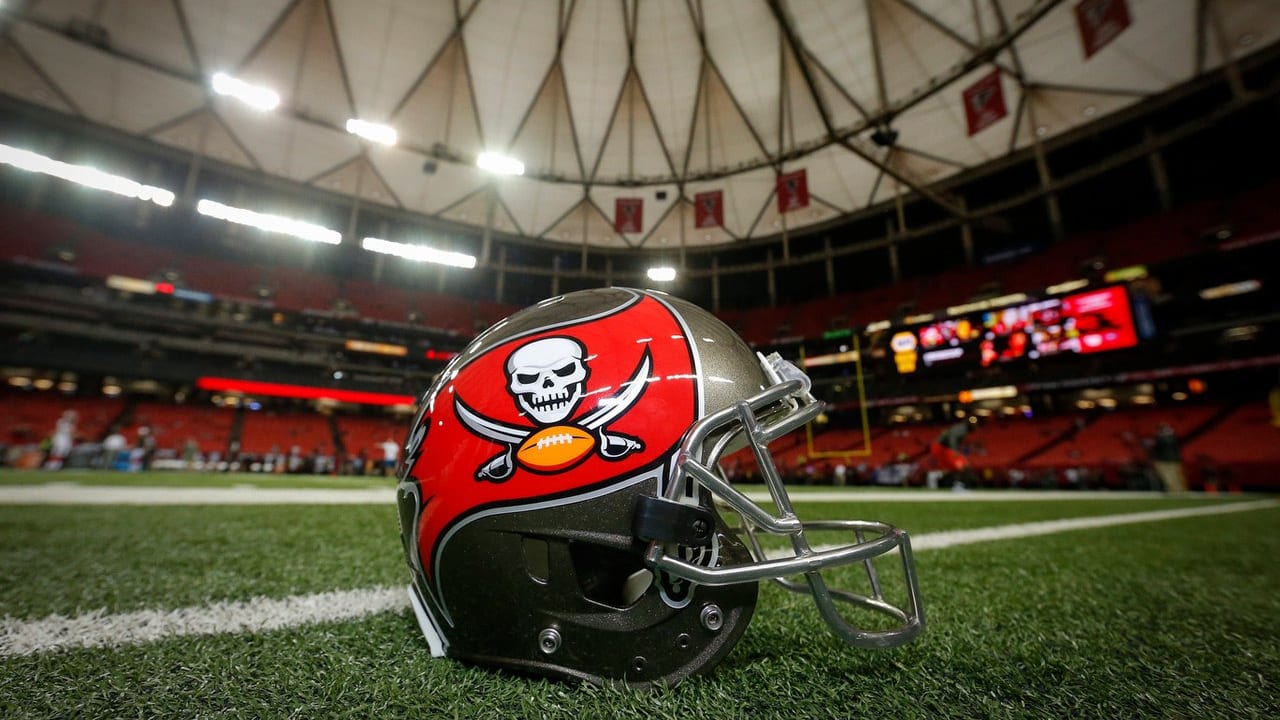 The Buccaneers Emotional Rollercoaster A Behind The Scenes Look At Episode 6 - ecffqk8
