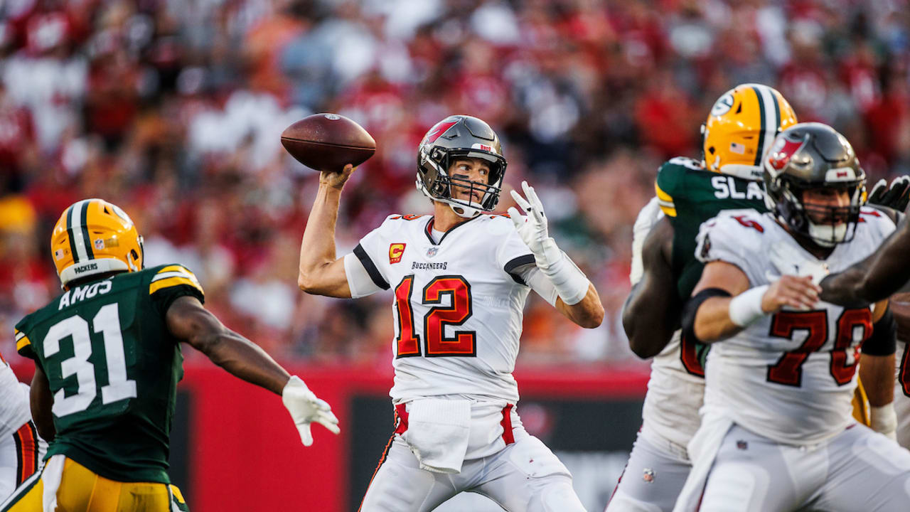 Green Bay Packers vs Tampa Bay Buccaneers Week 3 game photos