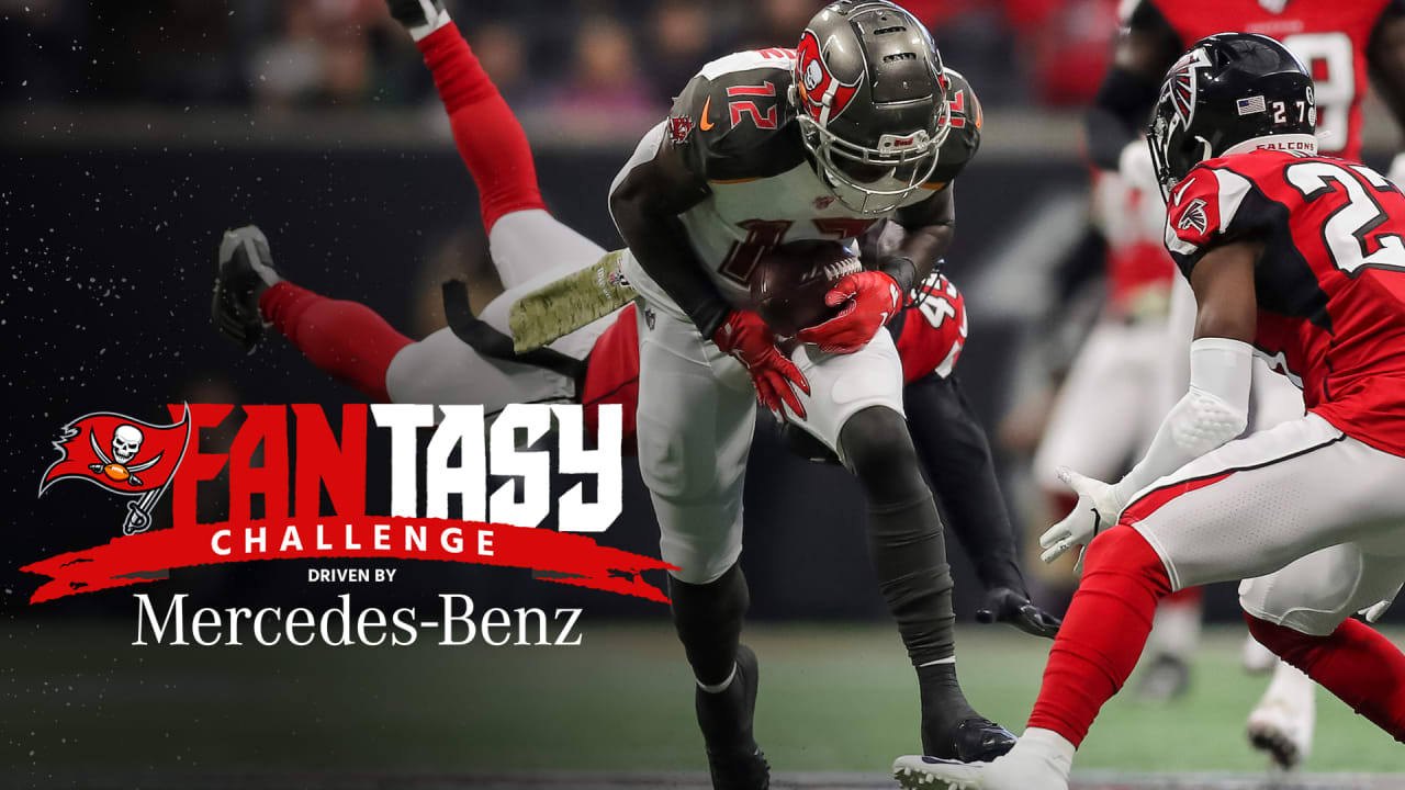 Bucs lose Ryan Jensen for season: Injury lead to Rams trade offer of C? -  Turf Show Times