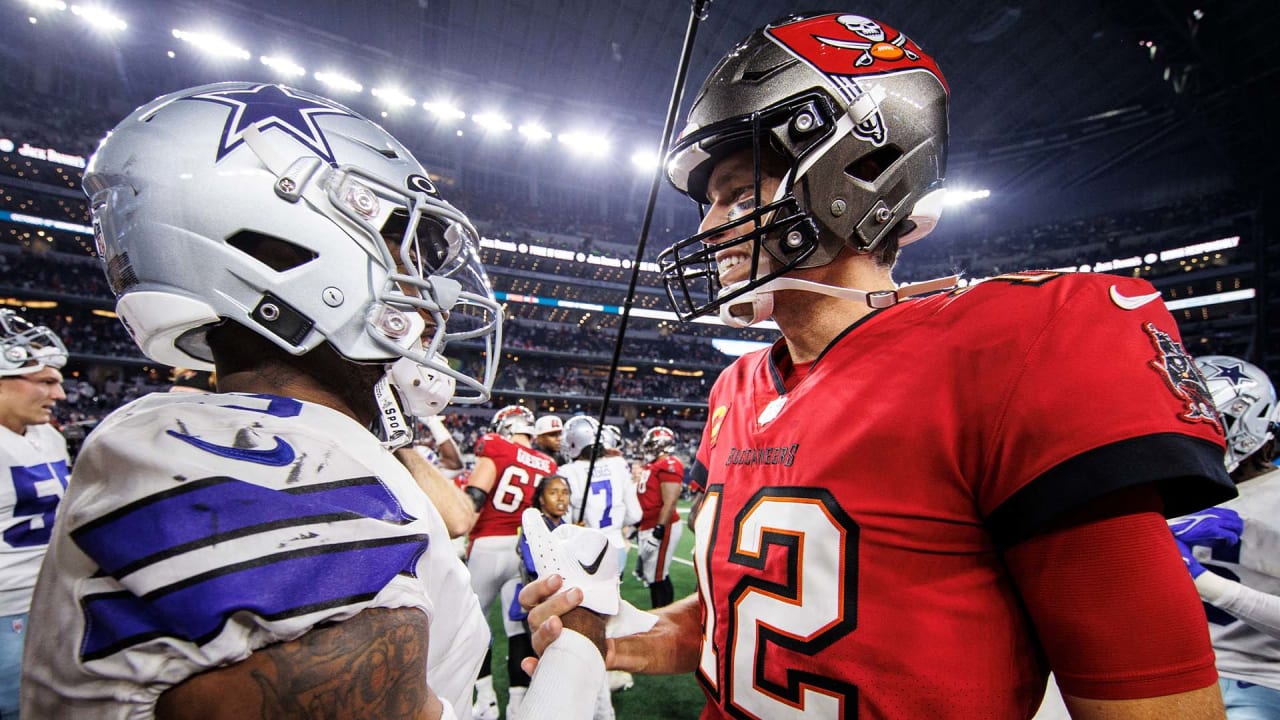 Dallas Cowboys vs. Tampa Bay Buccaneers - Wild Card Round 2022-2023 NFC  Playoffs Date/Time/Schedule/Info