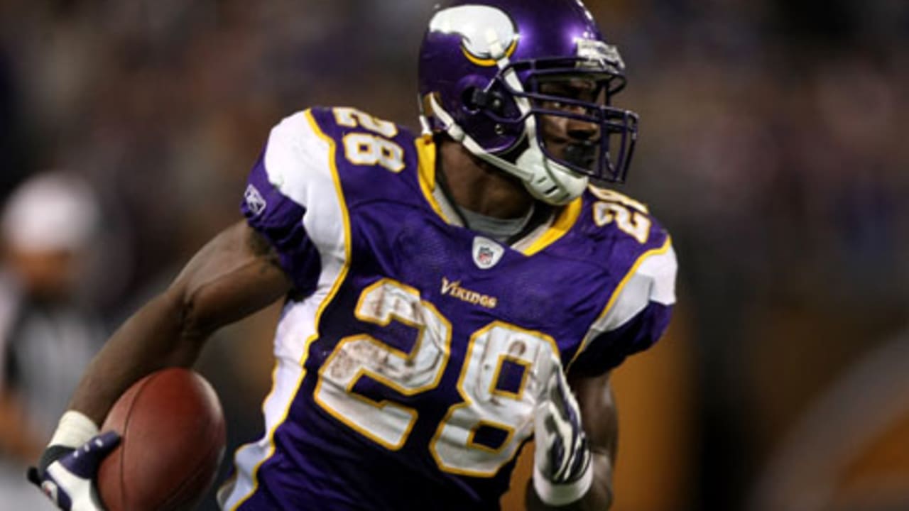 Adrian Peterson Back in Pads and Moving Forward with Vikings - The