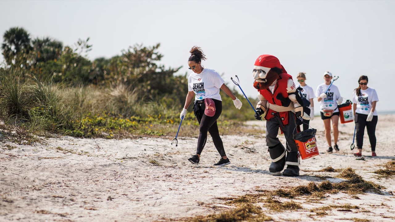 Photos: Bucs Beach Cleanup