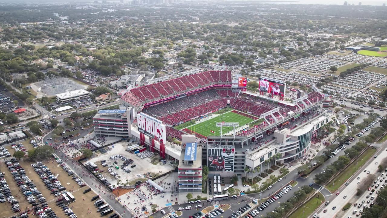 Bucs Tailgating at Raymond James Stadium