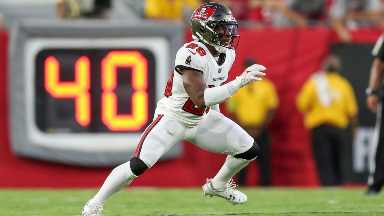 UDFA Izien wins starting nickel job for Buccaneers - Bucs Nation