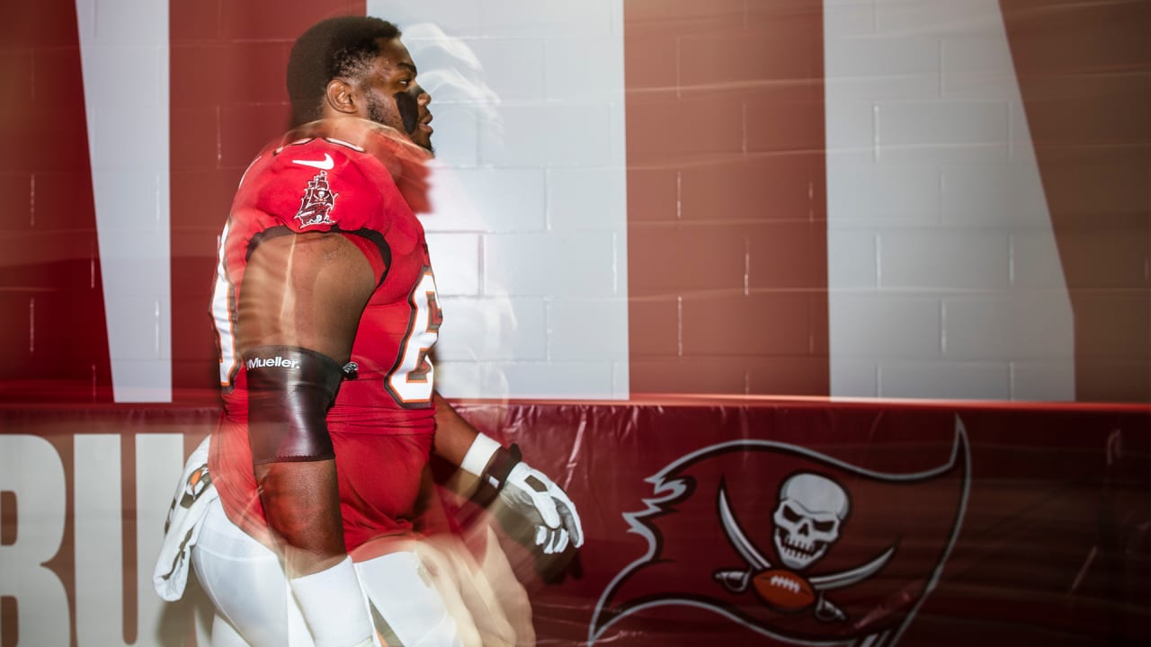 Buccaneers' Carlton Davis raves about Kyle Trask's focus