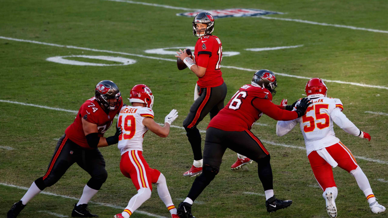 HIGHLIGHTS: Buccaneers Defeat Kansas City Chiefs 31-9 in Super Bowl 55