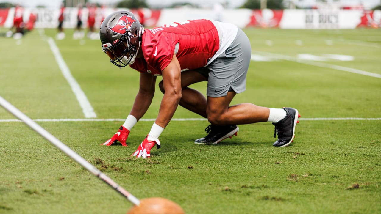 2023 is a BIG YEAR for Bucs OLB Joe Tryon-Shoyinka: Film Breakdown - A to Z  Sports